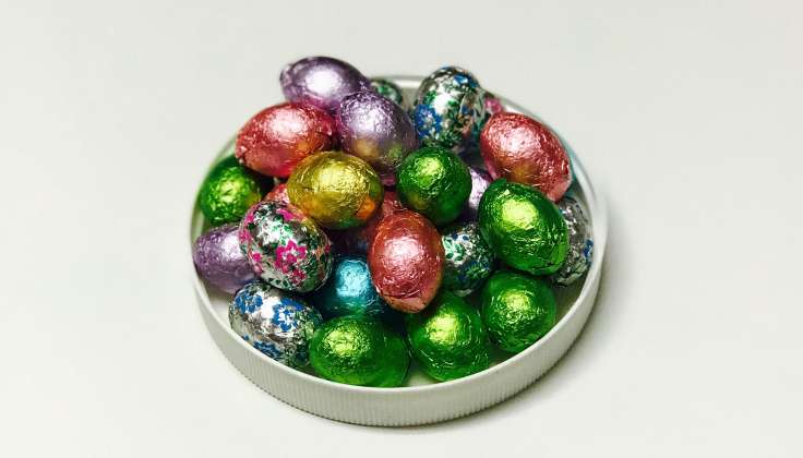 Foil Wrapped Milk Chocolate Eggs: click to enlarge